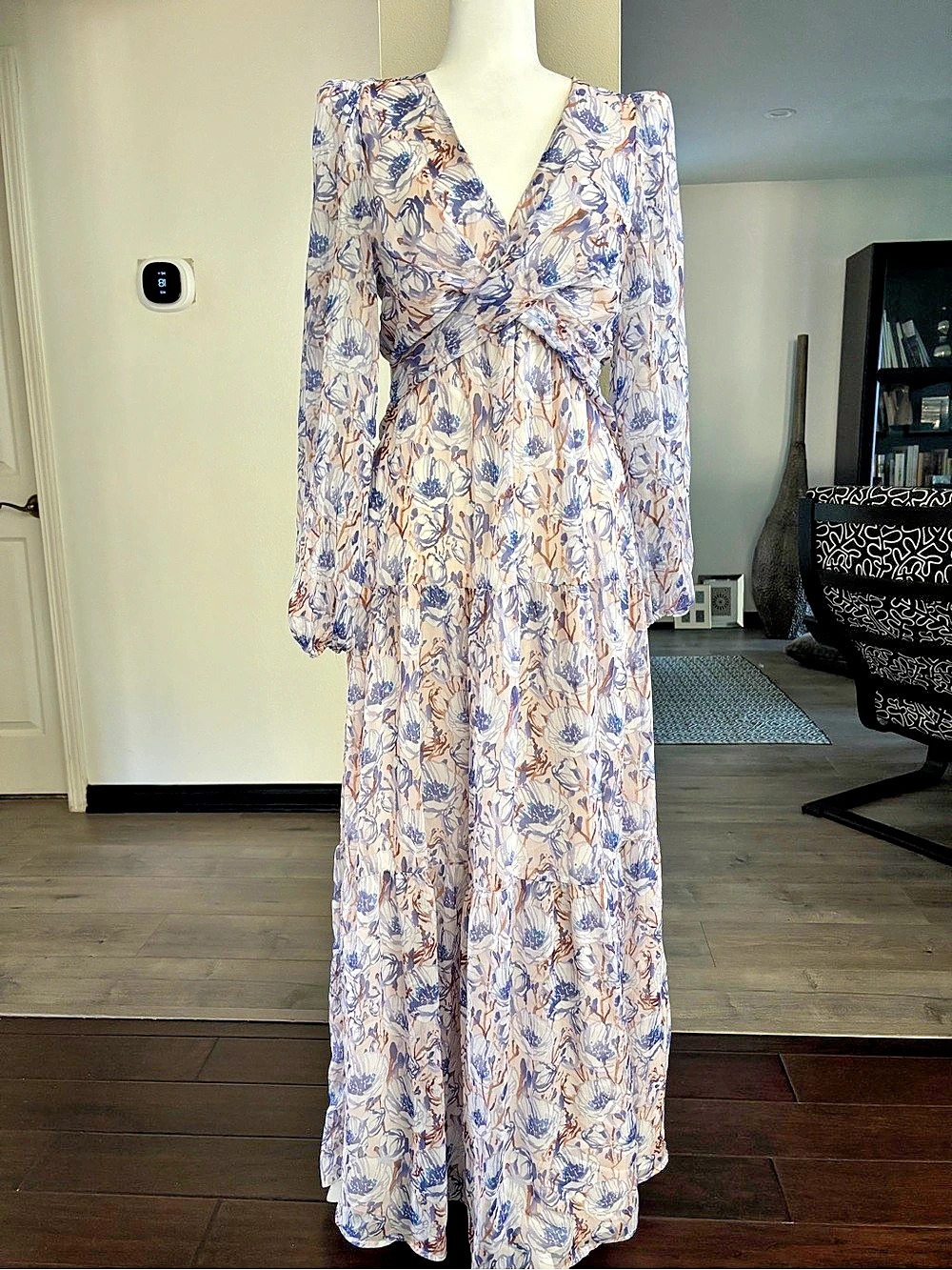ASTR The Label Seona Floral Maxi Dress - Like New